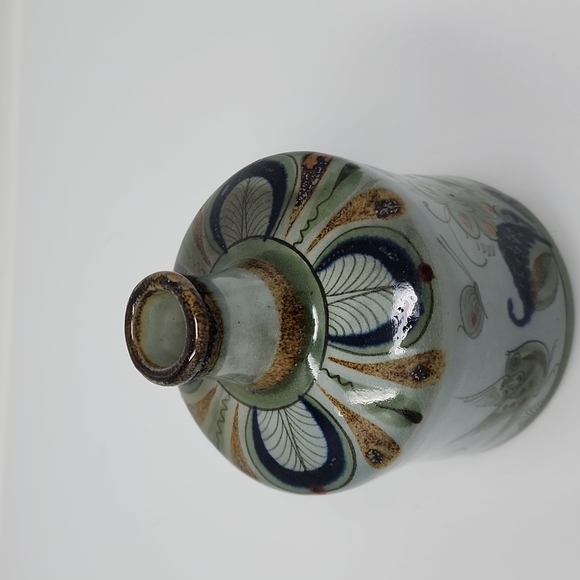 Tonala Mexican Pottery - Picture 4 of 8